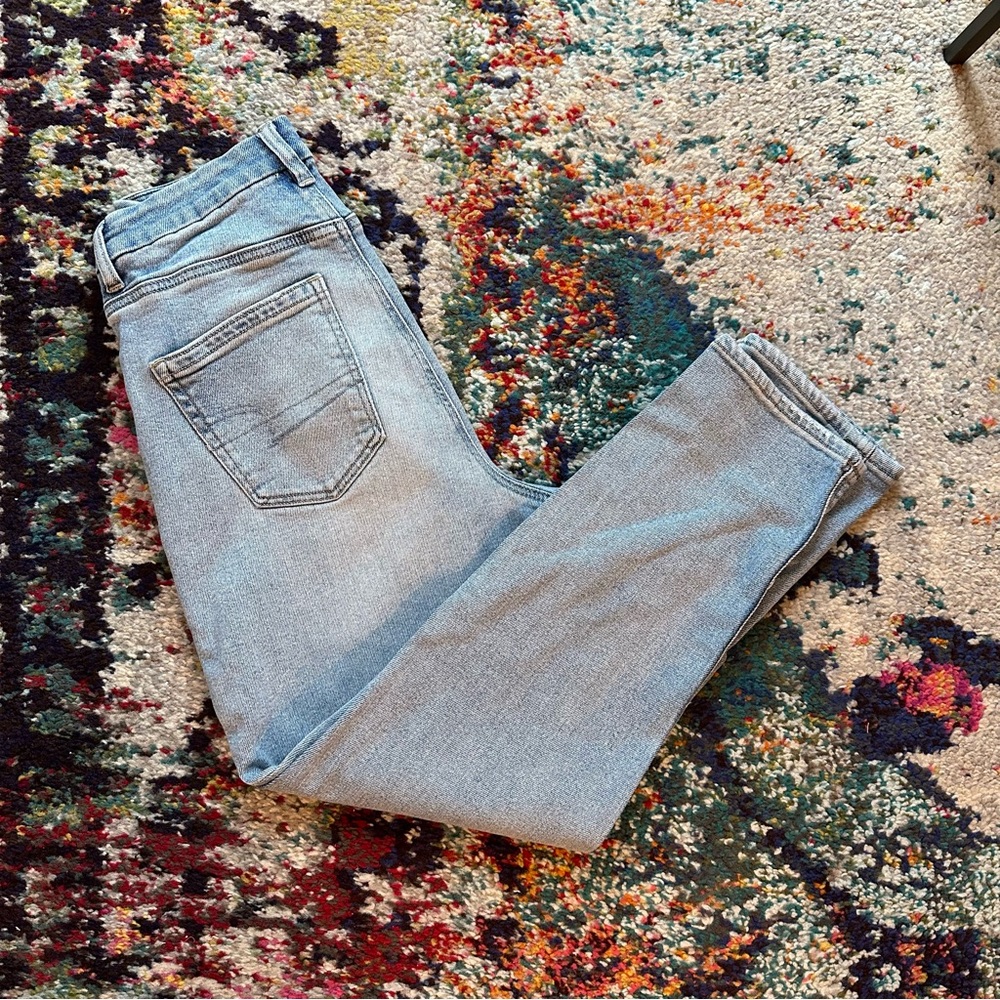 Curvy Mom Jeans | American Eagle